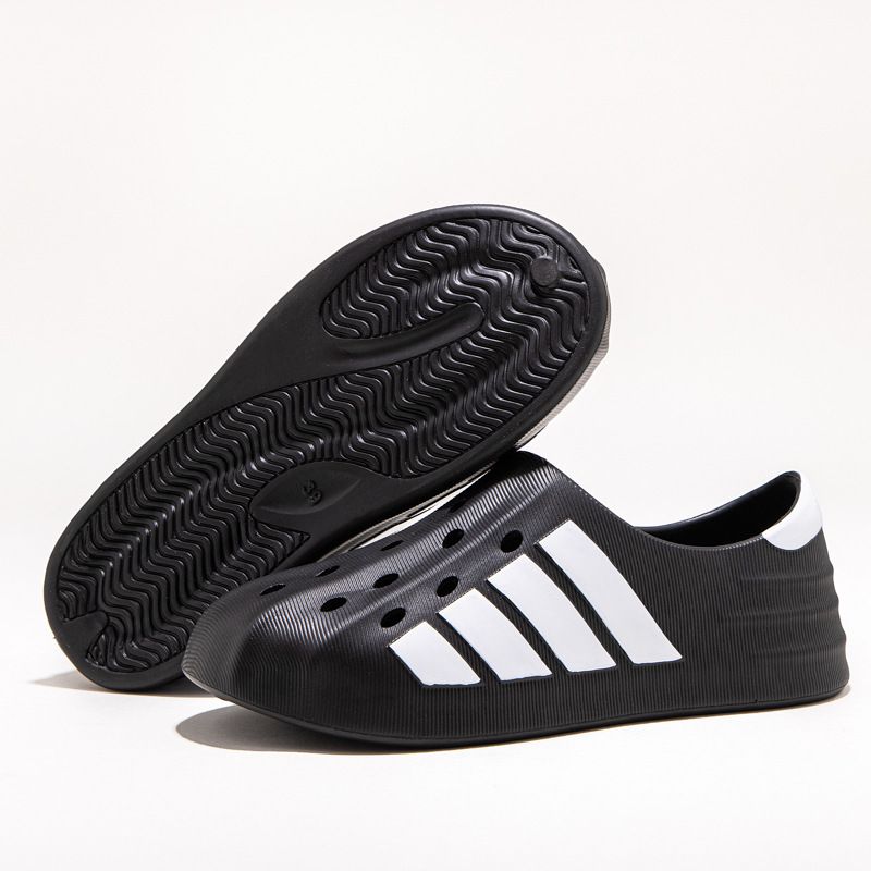 Four Seasons Kanye Large Size Cave Shoes EVA Sandals Outdoor Casual Couple Slippers Batch_voghion.com