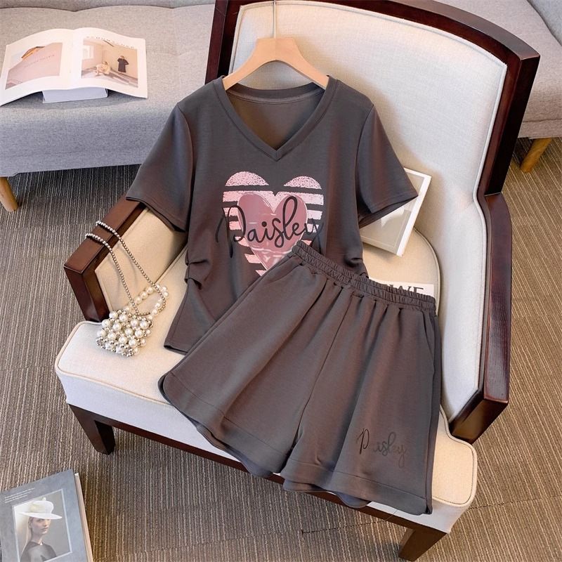 Women's  summer fat MM slim short sleeve shorts two-piece suit trendy_voghion.com