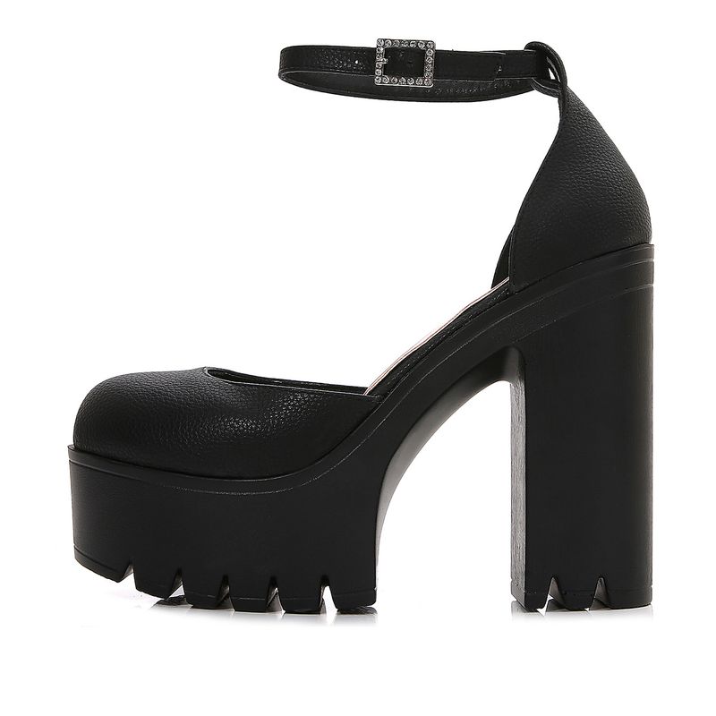 Nuovi sandali alla moda con plateau impermeabile e testa rotonda laterale con una linea_voghion.com