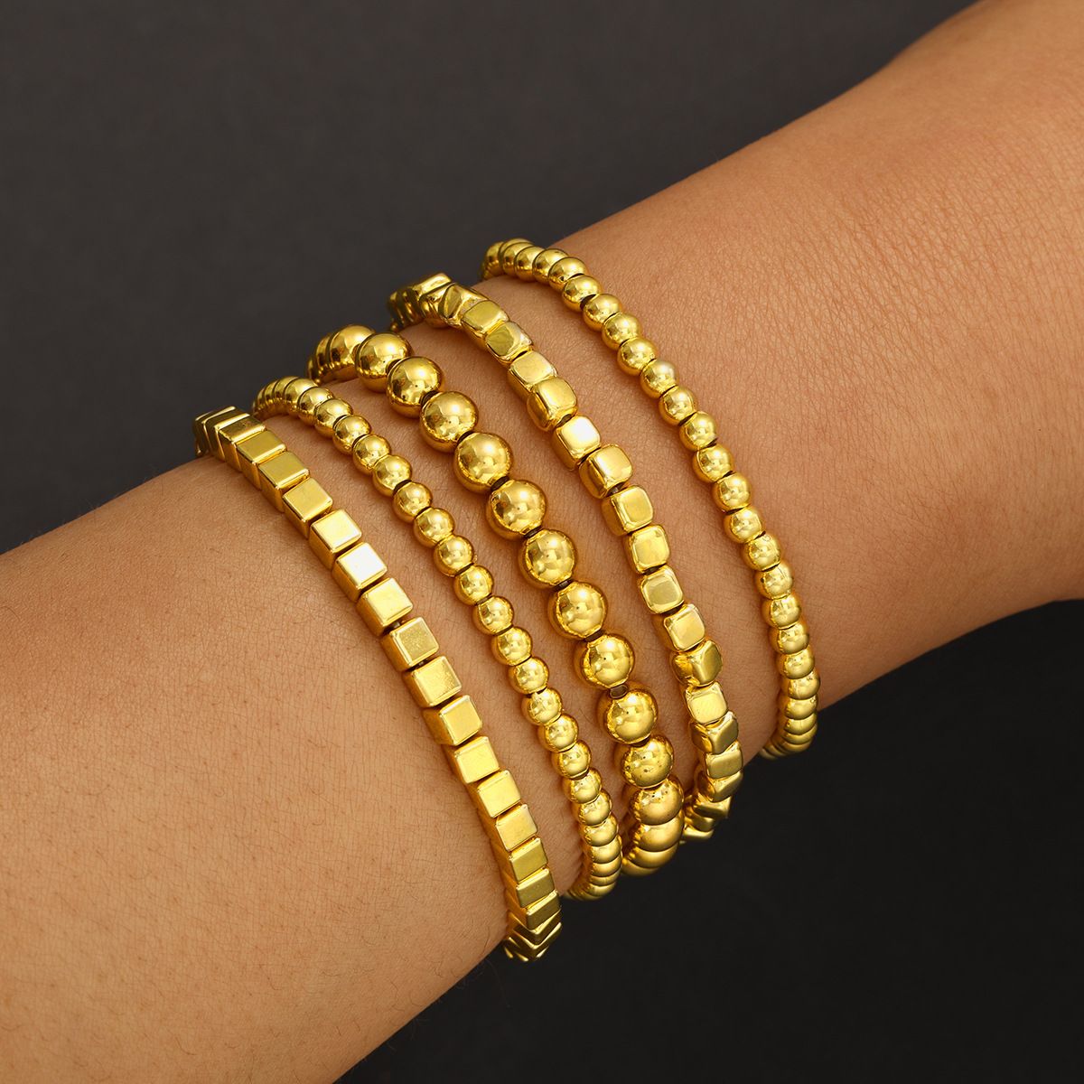 Simple Style Classic Style Solid Color Alloy Beaded Unisex Bracelets_voghion.com