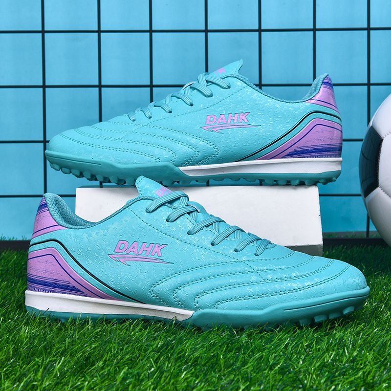 Seamless flying woven football shoes Men's and women's low top spike youth human grass student training sneakers_voghion.com