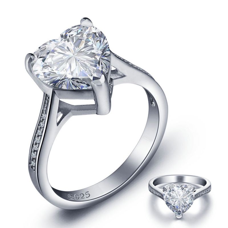Diamond-Encrusted Women's Heart-Shaped Stone Main Ring Jewelry Shipping Style_voghion.com