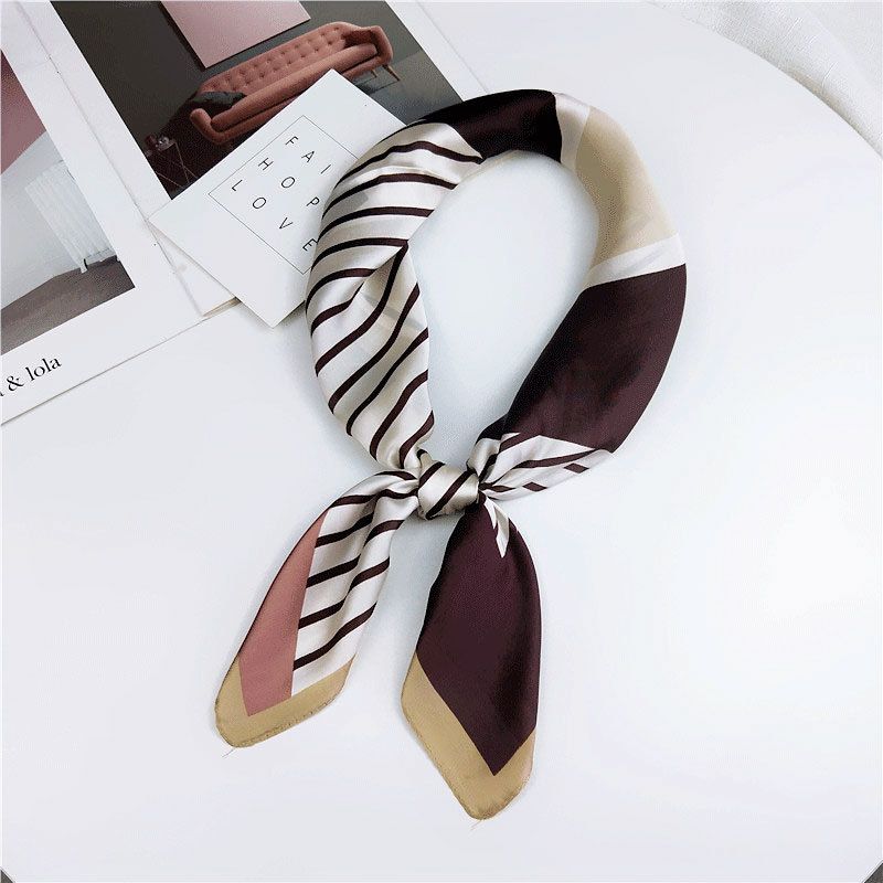 Korean Style Small Square Silk Scarf For Women - Versatile Spring/Autumn/Summer Fashion Accessory (INS Style, Literary Decoration)_voghion.com