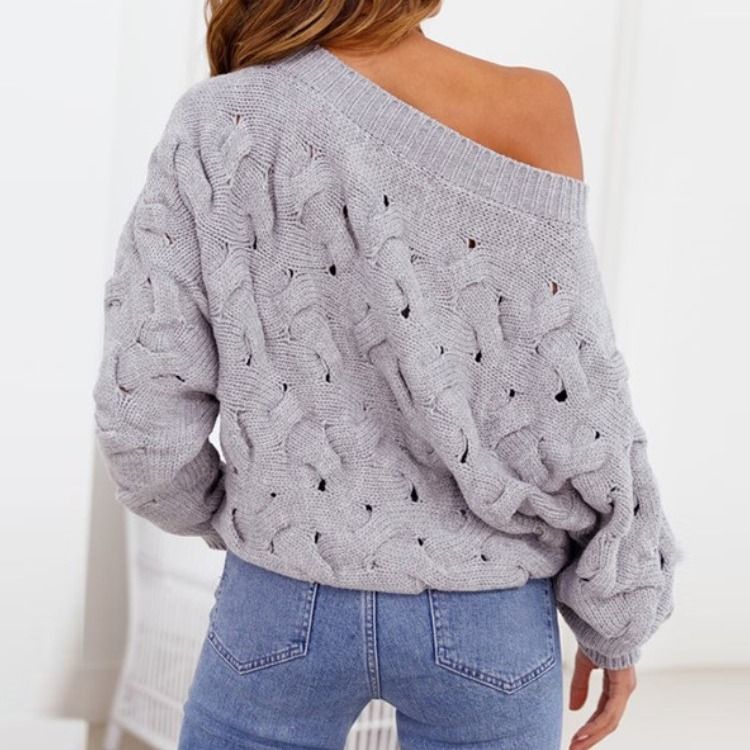 2025 Autumn And Winter New Sexy One Shoulder Lantern Sleeve Pullover Knitted Fried Dough Twists Sweater Batshirt_voghion.com