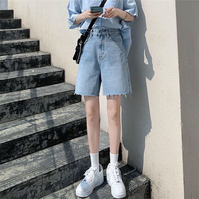 Denim shorts dames zomer 2024 nieuwe rechte capribroek, losse afslankende broek voor op de fiets met bontranden en wijde pijpen_voghion.com
