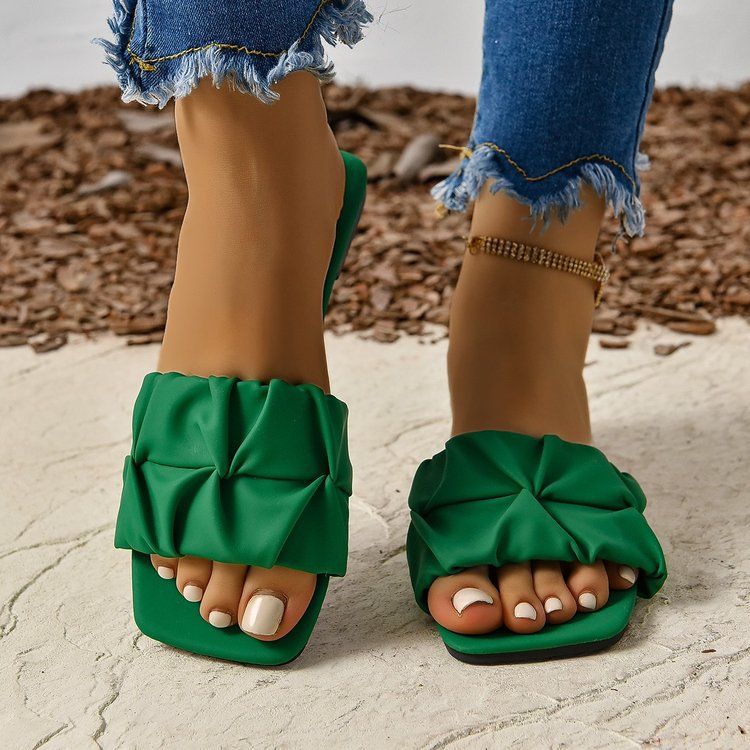 Zapatos de mujer, nueva moda de verano, sandalias planas plisadas de una línea, zapatos casuales de mujer de gran tamaño_voghion.com