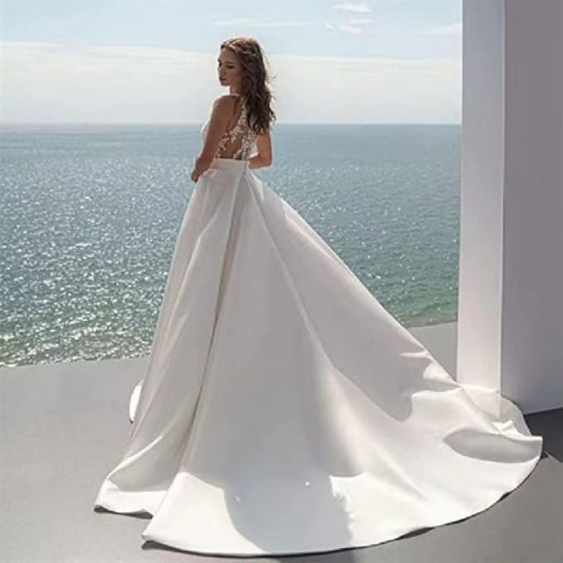 Wedding Dress With Long Train New Bride White Atmospheric Palace Style Wedding Dress Wedding Dress_voghion.com