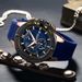 Orologio sportivo da uomo MEGIR con cronografo multifunzione, datario, lancette luminose, resistente all'acqua fino a 30 m, quadrante blu, cassa rosa e cinturino blu_voghion.com