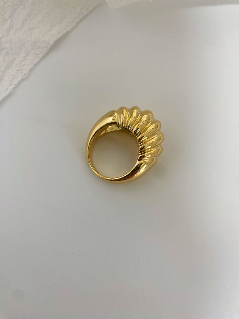 Anello indice a conchiglia con motivo a zucca di alta qualità di Sophie Buhai Niche, stile Fever_voghion.com
