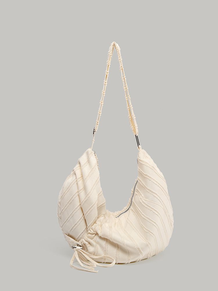 Lazy Wind Pleated Dumpling Canvas Bag 2025 New Tide Design Commuter Women's Crossbody Bag Fashion Hundred Casual Daily_voghion.com