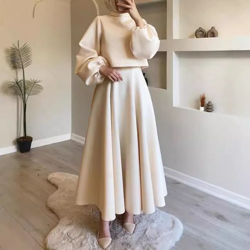 Abbigliamento da donna, top corti tinta unita, alla moda ed elegante, gonna ampia a ruota_voghion.com