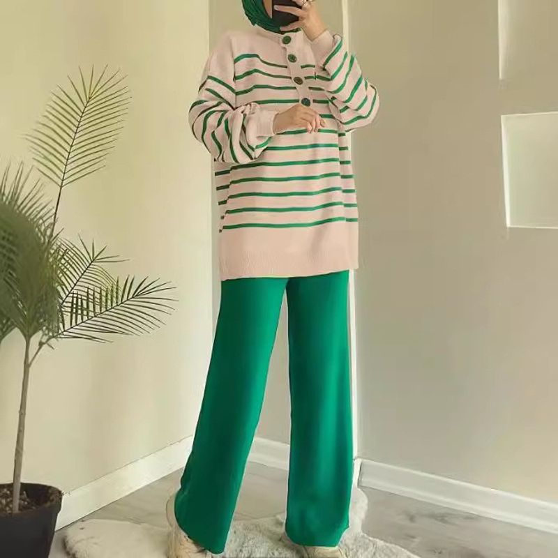 Vêtements pour femmes Haut rayé en laine musulmane du Moyen-Orient pour femmes Ensemble de pantalons amples à la mode de couleur unie_voghion.com