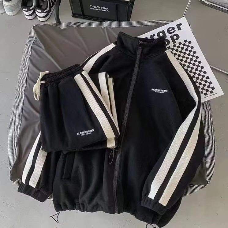 Férfi tavaszi és őszi bő kardigán, pulóver, lezser nadrág, divatos csíkos_voghion.com