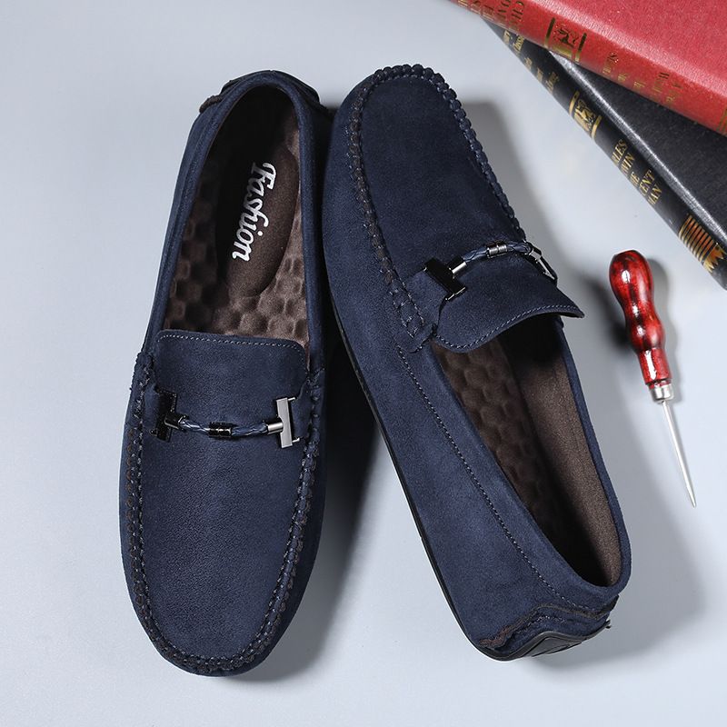 Trendy Casual Slip-on Red Soft-soled Suede Loafers_voghion.com