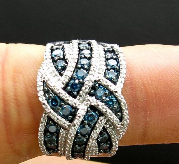 Blue Female Exaggerated Silver Plated Engagement Ring_voghion.com