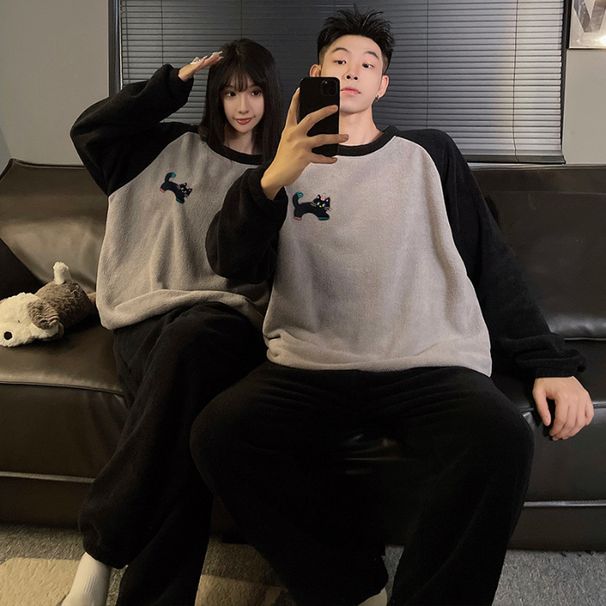 2024 Internet-Promi-Pyjamas mit süßem Cartoon für Frauen im Herbst und Winter, verdickte Koralle, ich bin Studentin zu Hause_voghion.com