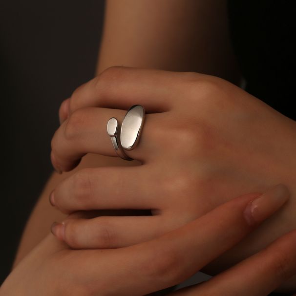Anello per dito indice con personalità leggera e geometrica, aperto, versatile in metallo, tendenza di nicchia_voghion.com