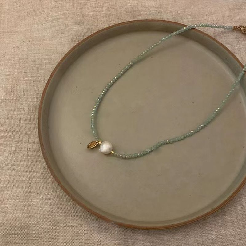 Hot girl summer colorful beaded pearl necklace design niche versatile necklace female clavicle chain accessories_voghion.com