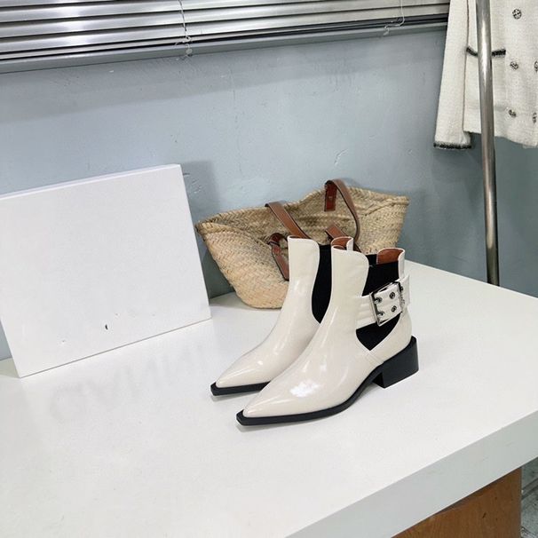 High-End-Qualität 2024 Frühjahr neue einfarbige Lederschnalle spitze kurze für Frauen neue Stiefel Trend_voghion.com