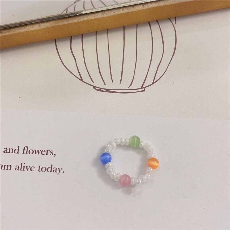 Süßes, schlichtes, vielseitiges und frisches Set aus Reisperlen-Kristallperlen im koreanischen Sen-Stil, kleine Blumenkette, Armband und Ring_voghion.com