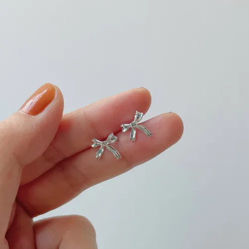 Tiqi Schleife aus reinem Silber für Damen, schlicht, modisch, süß, charmantes Temperament, klein und exquisit, Ins-Stil_voghion.com