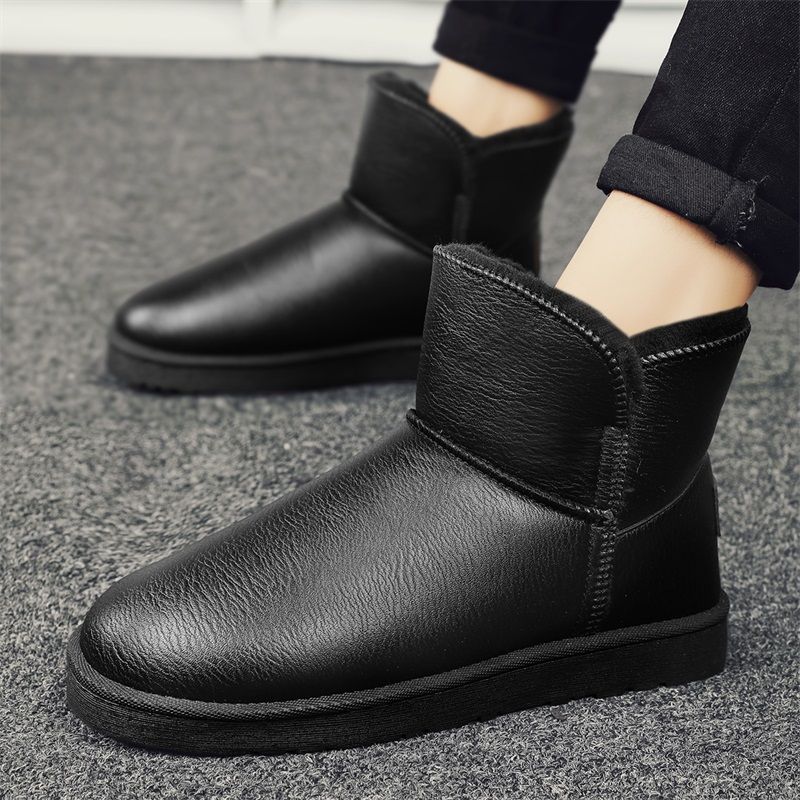 Hoge leren sneeuwlaarzen en katoenen schoenen_voghion.com