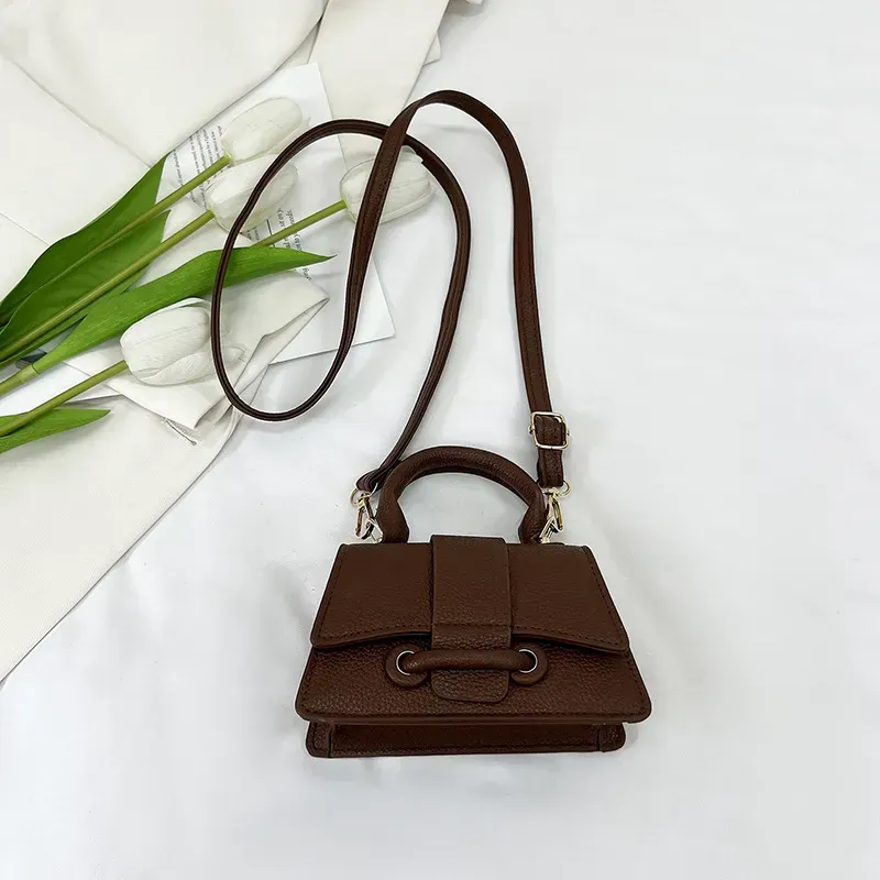 2025 New Designer Shoulder Bags For Womans Ladies Flap Fashion Balck White Square Handbag Crossbody Bag_voghion.com