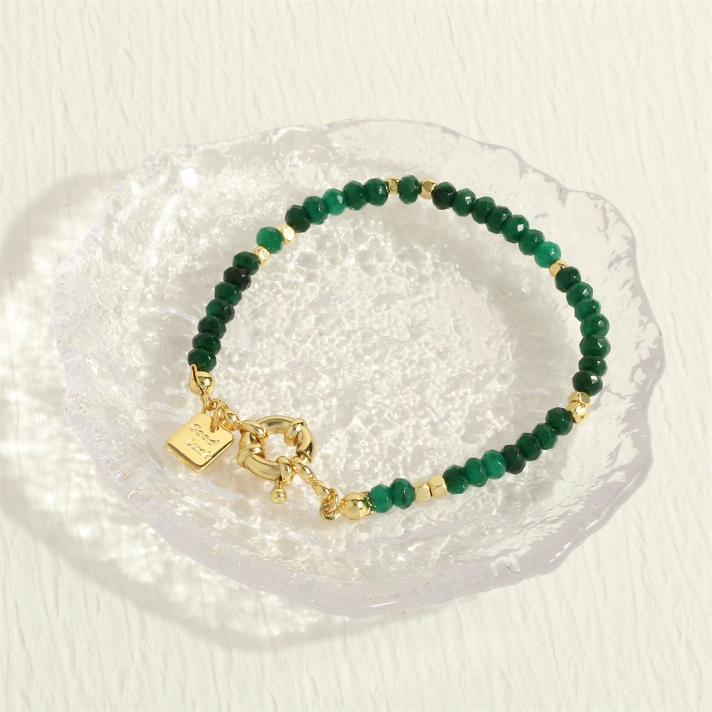 Gioielli e accessori Niche Collana con perline in pietra verde Moda femminile con fibbia a molla a forma di anello singolo Set di bracciali con lettere di marca quadrate_voghion.com