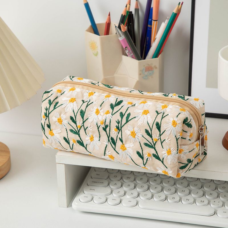 Sac pochette portable en toile de grande capacité avec broderie marguerite pour le maquillage, les produits de toilette et les soins de la peau_voghion.com
