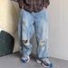 Herrenbekleidung Frühling und Sommer Lässige Retro Hellblaue zerrissene Jeans Herren Gerade Lose Trendy Tapered Pants_voghion.com