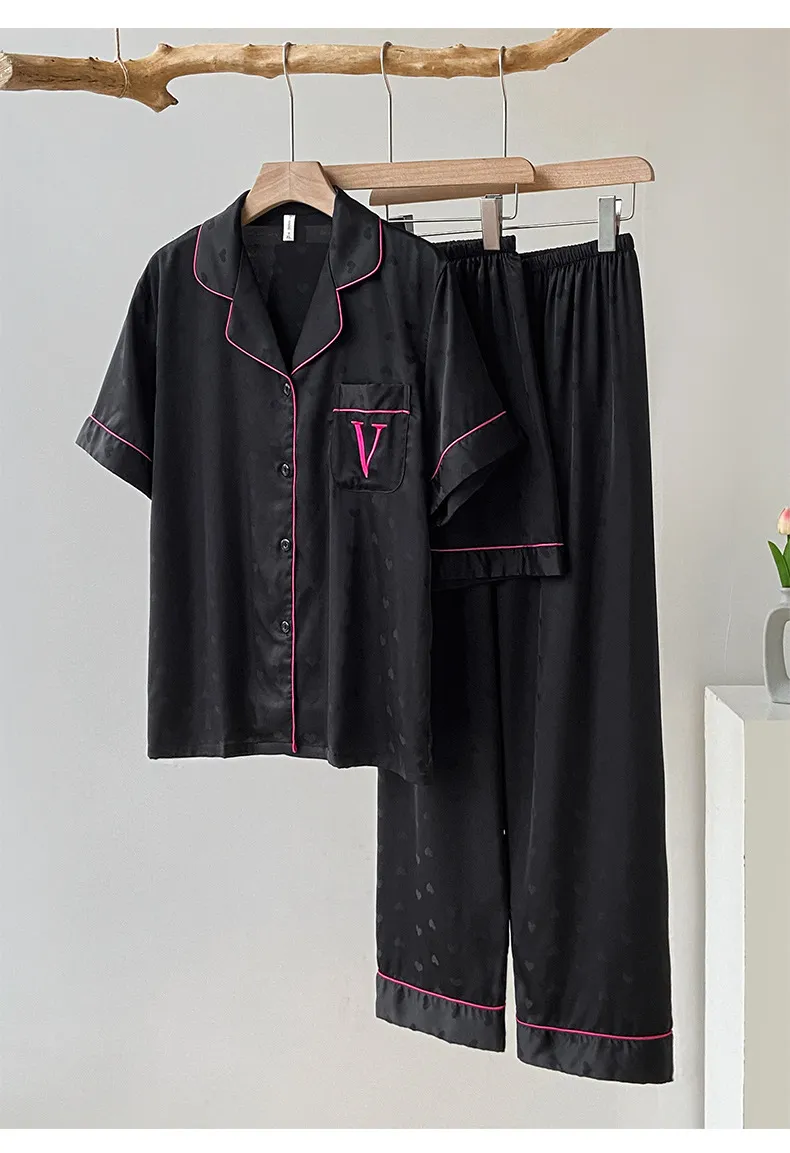 Sieviešu pidžamas, sieviešu vasaras, plānas, jauna stila, ledus un sniega zīda, vasaras uzvalks, īsas piedurknes, zīda, augstas klases mājas apģērbs, trīsdaļīgs uzvalks_voghion.com