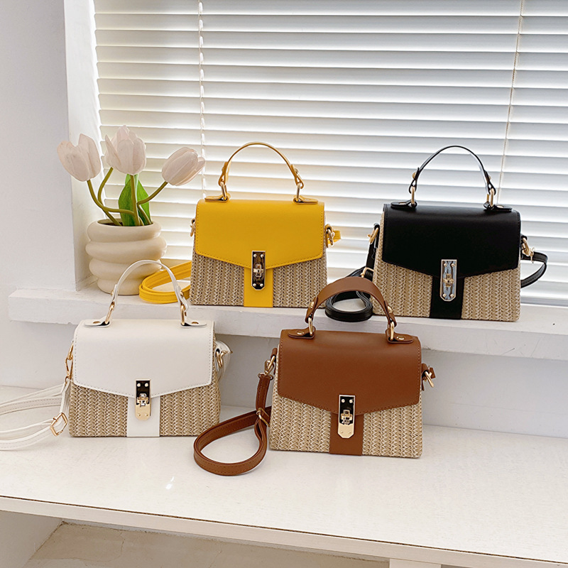 Women's Fashionable Lock Buckle Grass Leisure Handpicked Texture Oblique Cross Beach Woven Single Shoulder Bag_voghion.com