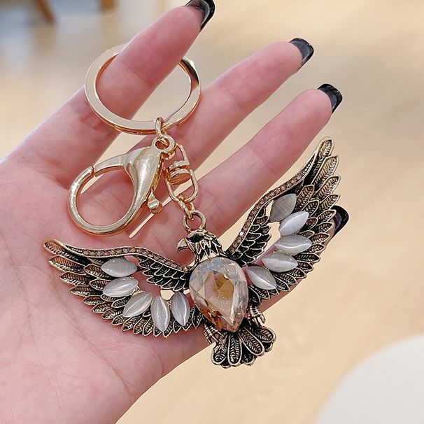Porte-clés de voiture créatif en pierre œil de chat, aigle aux ailes déployées, accessoires décoratifs, pendentif clé_voghion.com