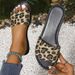 Große Damenschuhe, Sommer 2024, neues Leopardenmuster, flacher Boden, immer schleifende Strandschuhe mit rundem Kopf, Größe 43_voghion.com