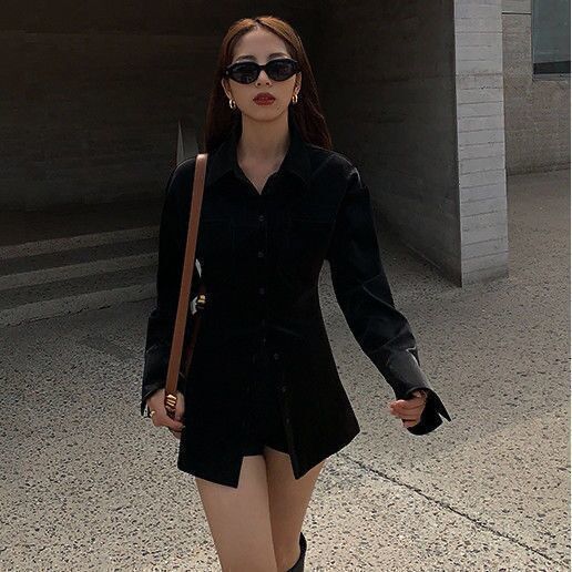 Damenbekleidung Weißes langärmliges Slim-Shirt für Frauen Nischendesign_voghion.com