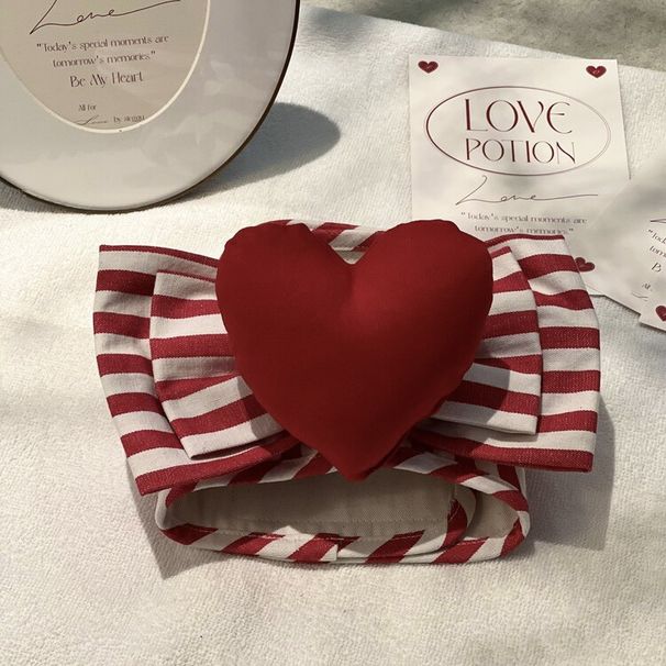 INS New Cute Heart-Shaped Breathable Chest Harness Set For Teddy Bichon Dogs Outdoor Walking Dog Leash Pet_voghion.com