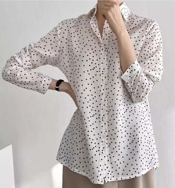 Camicia monopetto coreana chic primavera/estate 2024 con colletto a punta ondulato, casual e pigra, a maniche lunghe_voghion.com