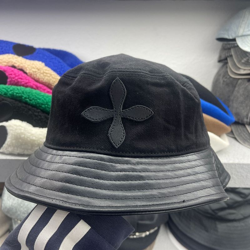 Hat SMFK new cross flower baseball cap metal cap buckle casual peaked cap for men and women sun visor version fisherman hat basin hat_voghion.com