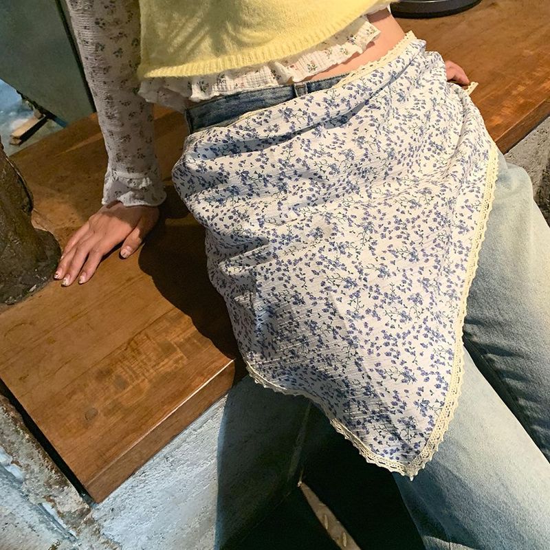 Pastoral Style Lace Trim Floral Triangle Multifunctional Silk Scarf Layered Curtain Bib Skirt For Women_voghion.com