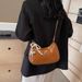 2025 New Spring Summer Shoulder Leather High Value Exquisite Bowknot Armpit Bag_voghion.com