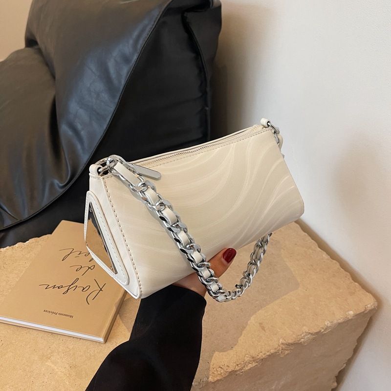 Foreign trade bag French niche chain handbag women's bag 2024 new fashion underarm bag simple all match Messenger bag_voghion.com