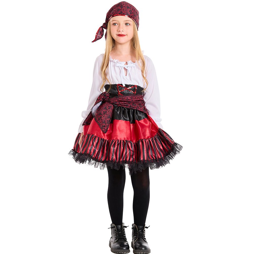 Halloween night parties, gatherings, navigators, cosplay costumes, red striped lace pirates_voghion.com