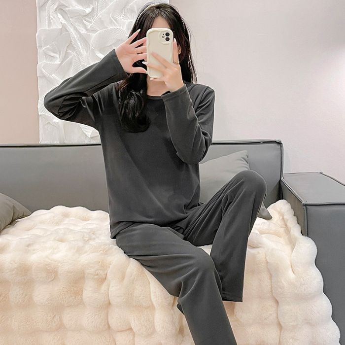 Solid color German velvet thermal underwear, sleepwear, women's autumn and winter sweet round neck long sleeved pants,_voghion.com