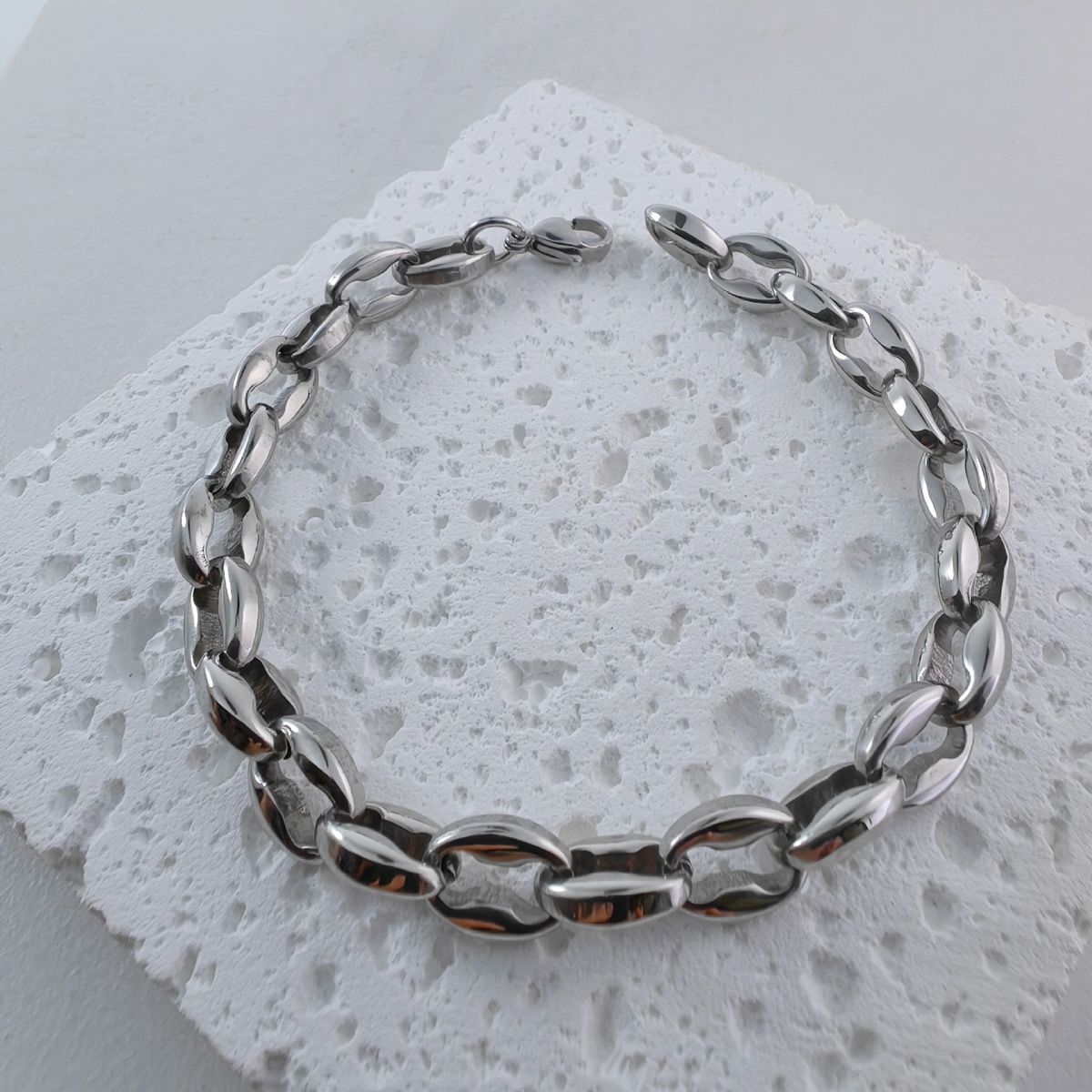 Collana da uomo fatta a mano con catena alla moda e d'atmosfera, con catena dell'imperatore, in acciaio inossidabile e titanio._voghion.com