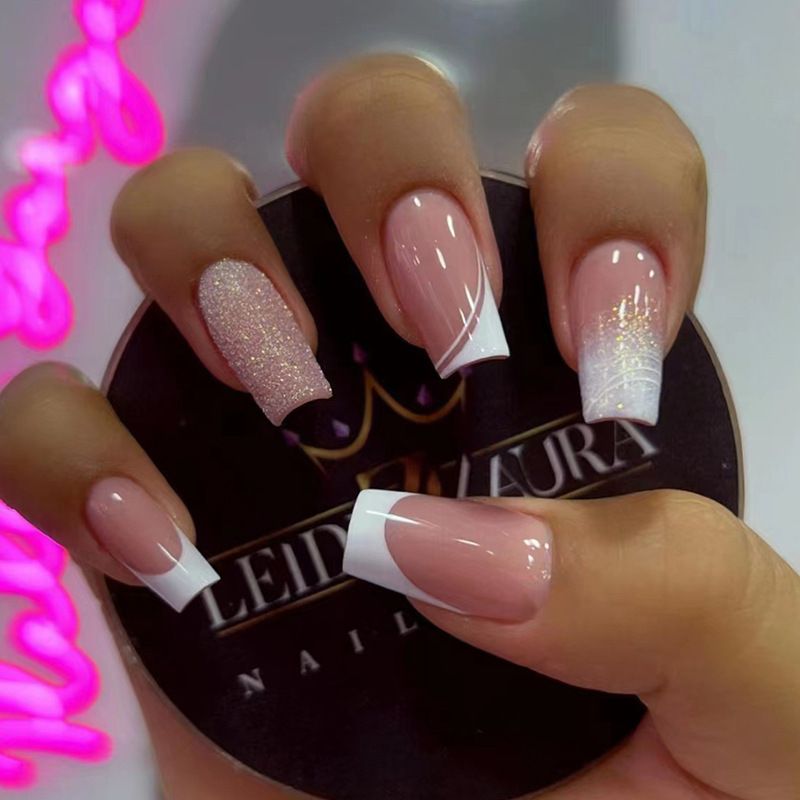 24 pieces per box, medium and long European square, simple pure desire, French edge, flashing fragments, ins style, wearable nails_voghion.com