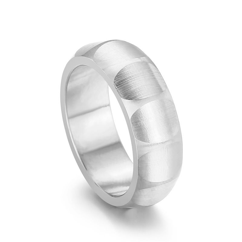 Anello da uomo in acciaio al titanio con finitura opaca geometrica, placcato sotto vuoto in oro/argento/nero 18 carati, misure 8-12 Anello da uomo in acciaio al titanio opaco_voghion.com