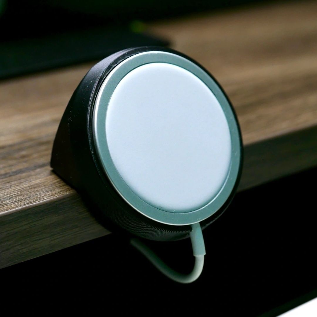 Compatible Stand For Watching Shows, Wireless Multi-Functional Universal Desktop Phone Magnetic Thickened_voghion.com