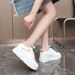 Γυναικεία παπούτσια μικρά λευκά παπούτσια χοντρή σόλα εσωτερικά αύξηση μόδας casual παπούτσια όλα ταιριάζουν με τα γυναικεία παπούτσια_voghion.com