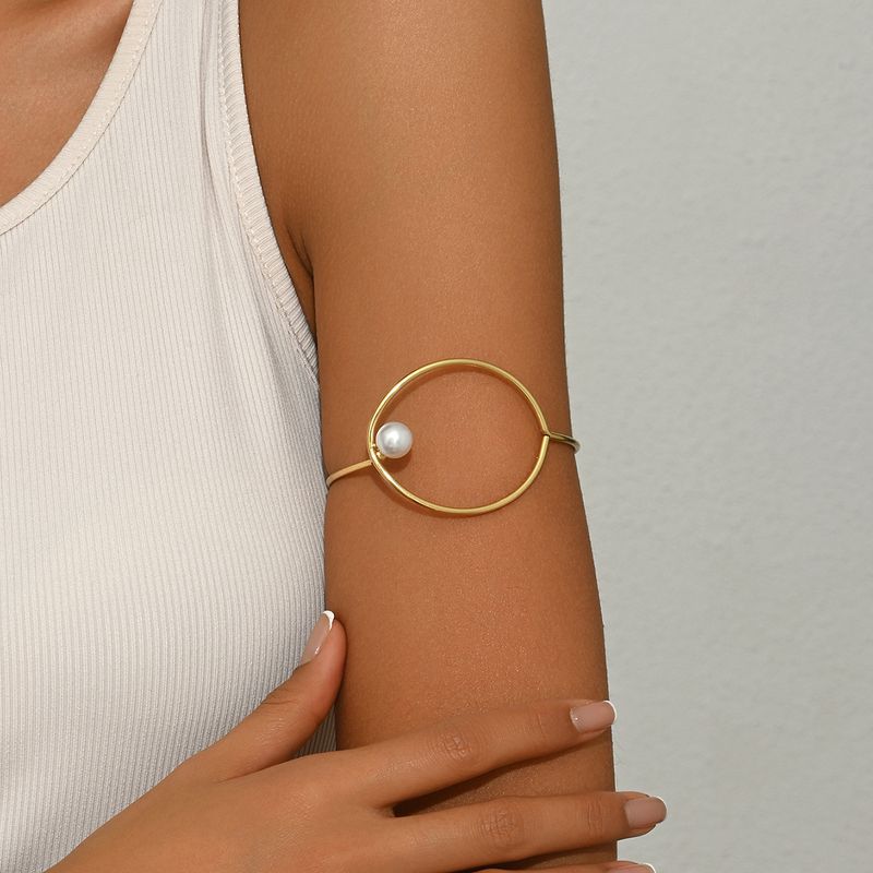 2024 Vinter Nytt Geometriskt Runt Armband för Damer med Unik Pärlinläggningsdesign, Mångsidig Bralet och Ihålig Kropp_voghion.com