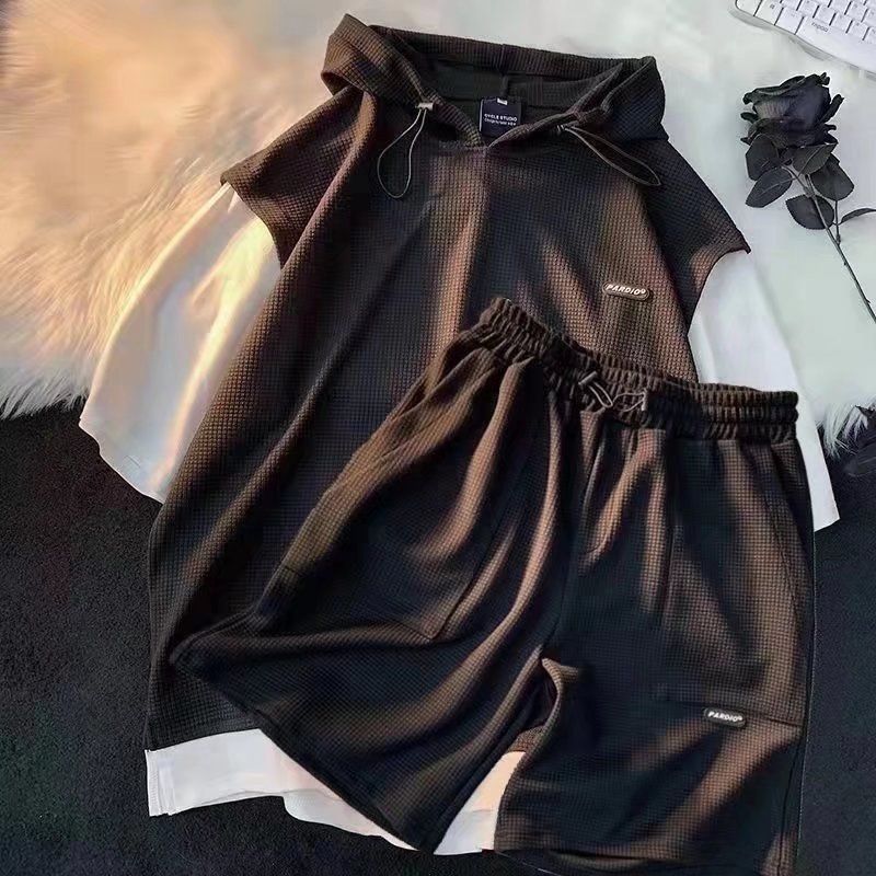 Men's clothing Internet celebrity suits trendy versatile Korean style handsome Hong Kong style loose thin sports short sleeved shorts two piece suit_voghion.com